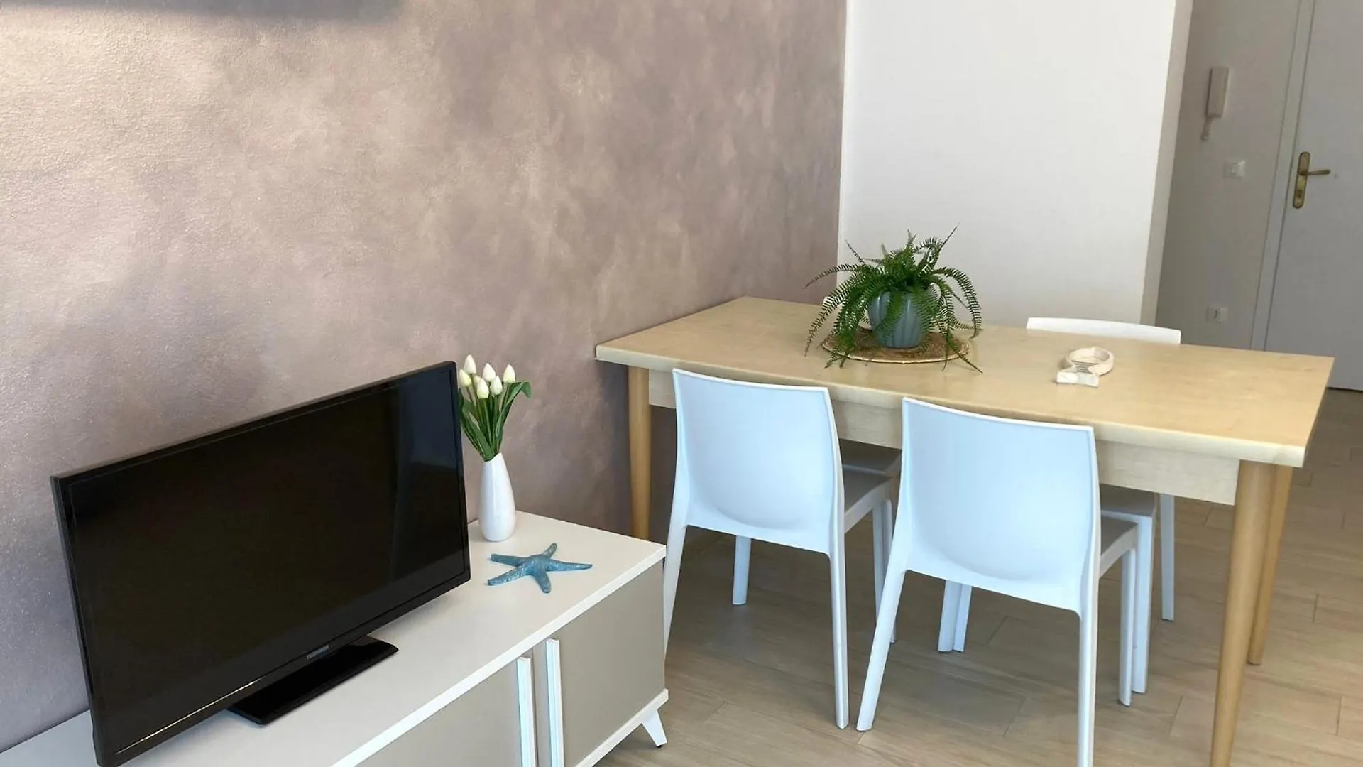 Trilocale Vi20, Condominio Vicenza - Adria Holiday Jesolo - Family Apartment