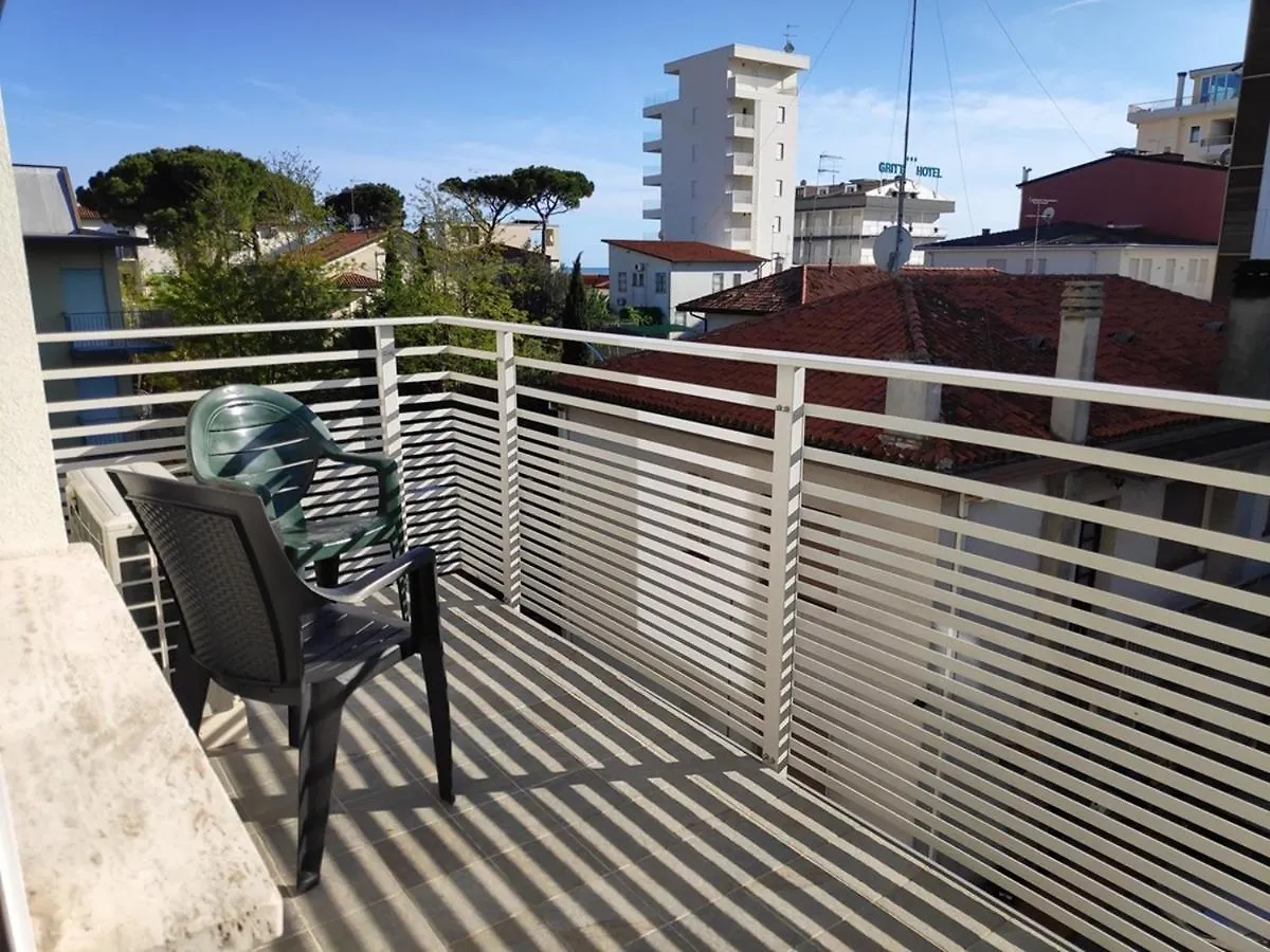 Trilocale Vi20, Condominio Vicenza - Adria Holiday Jesolo - Family Apartment