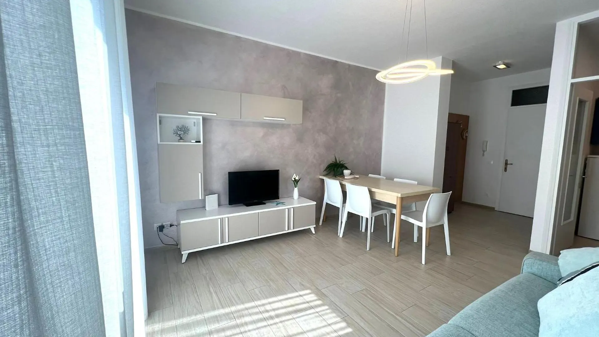 Trilocale Vi20, Condominio Vicenza - Adria Holiday Jesolo - Family Apartment